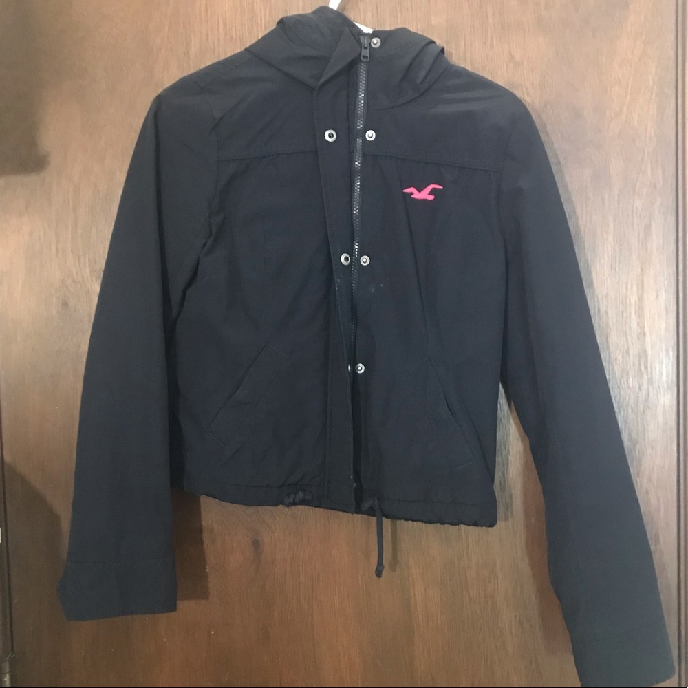 Hollister Small cropped navy blue rain jacket